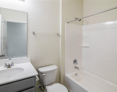 620 Reinhardt Blvd - Photo Thumbnail 24