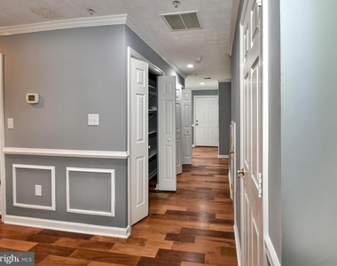 11238 Hannah Way - Photo Thumbnail 14