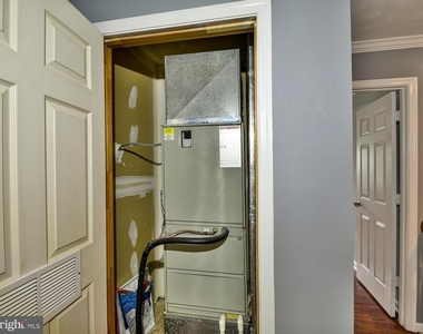 11238 Hannah Way - Photo Thumbnail 31