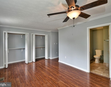 11238 Hannah Way - Photo Thumbnail 20