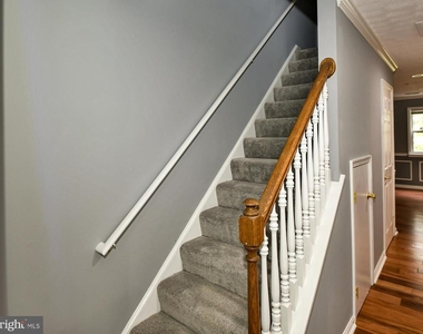 11238 Hannah Way - Photo Thumbnail 17
