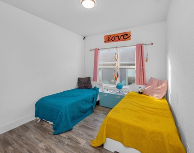 16512 Fetching Ave - Photo Thumbnail 26
