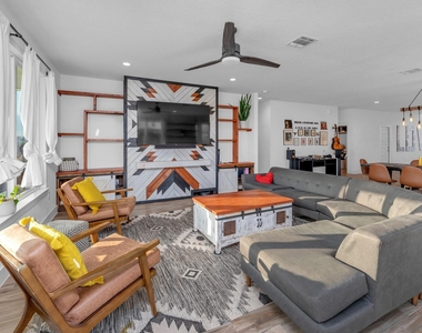 16512 Fetching Ave - Photo Thumbnail 6