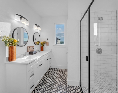 16512 Fetching Ave - Photo Thumbnail 20