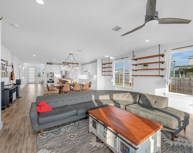 16512 Fetching Ave - Photo Thumbnail 8