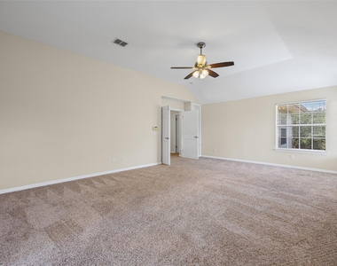 10648 Bramblecrest Dr - Photo Thumbnail 17