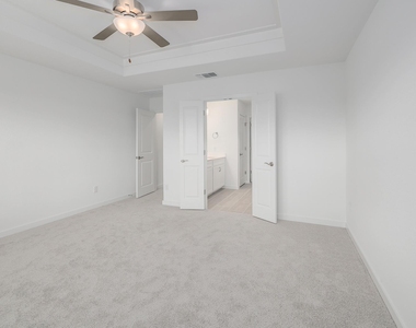 109 Ventura Dr - Photo Thumbnail 14