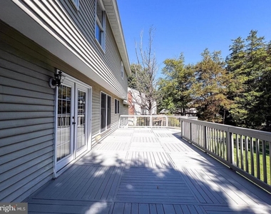 14913 Lear Lane - Photo Thumbnail 8