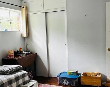 5024 River Road - Photo Thumbnail 23