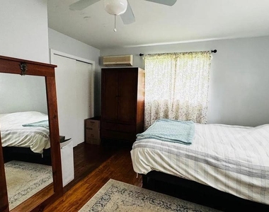 5024 River Road - Photo Thumbnail 2