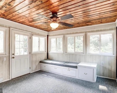 5024 River Road - Photo Thumbnail 14