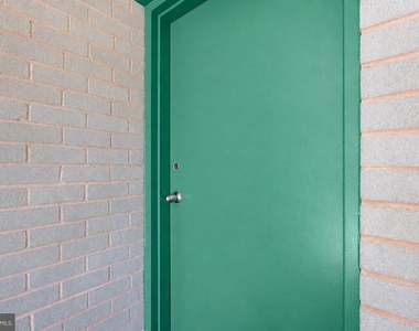 10320 Rockville Pike - Photo Thumbnail 1