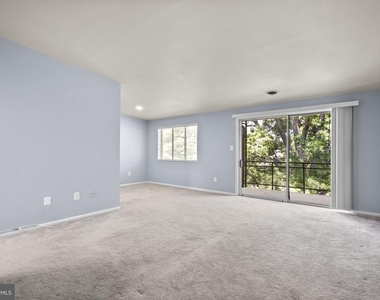10320 Rockville Pike - Photo Thumbnail 3