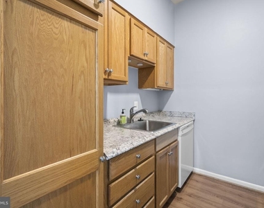 10320 Rockville Pike - Photo Thumbnail 13