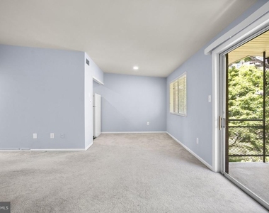 10320 Rockville Pike - Photo Thumbnail 8