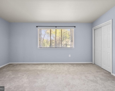 10320 Rockville Pike - Photo Thumbnail 17
