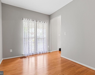 19028 Noble Oak Drive - Photo Thumbnail 10