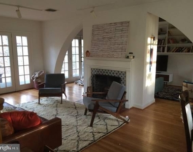 9412 Columbia Boulevard - Photo Thumbnail 9