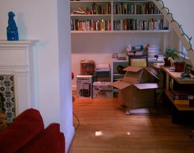 9412 Columbia Boulevard - Photo Thumbnail 11
