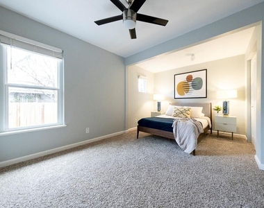 6001 Cameron Rd - Photo Thumbnail 9