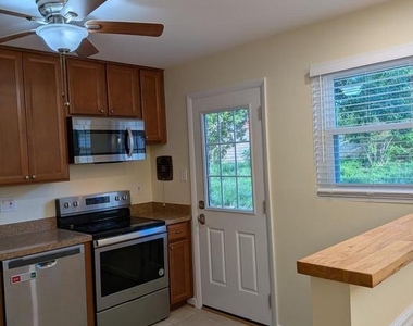 4808 Mori Drive - Photo Thumbnail 5