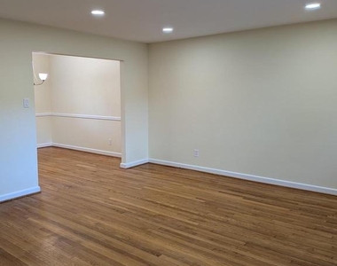 4808 Mori Drive - Photo Thumbnail 3