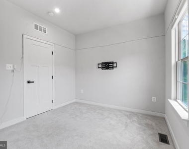 9826 Posterity Ln - Photo Thumbnail 28