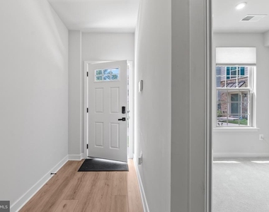 9826 Posterity Ln - Photo Thumbnail 3
