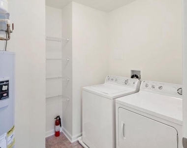 6436 Alan Linton Boulevard E - Photo Thumbnail 25