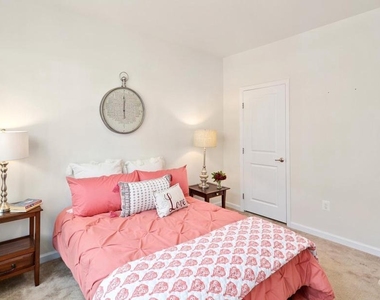 6436 Alan Linton Boulevard E - Photo Thumbnail 21