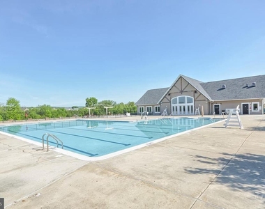 6436 Alan Linton Boulevard E - Photo Thumbnail 28