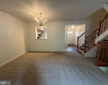 6393 Kelly Court - Photo Thumbnail 3