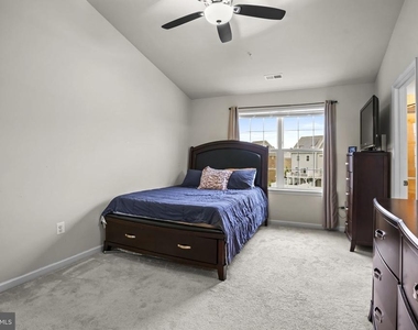 5412 Spotswood Place - Photo Thumbnail 14