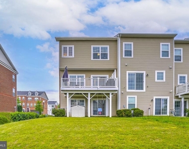 5412 Spotswood Place - Photo Thumbnail 27