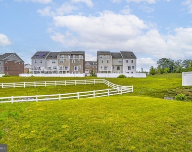 5412 Spotswood Place - Photo Thumbnail 28