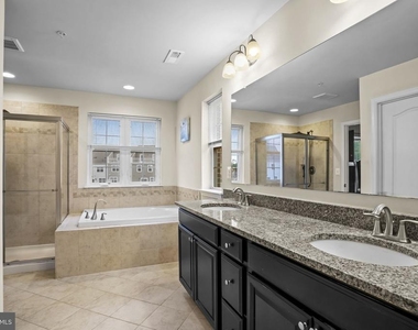 5412 Spotswood Place - Photo Thumbnail 11