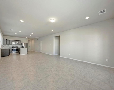 1209 Goforth Rd - Photo Thumbnail 12