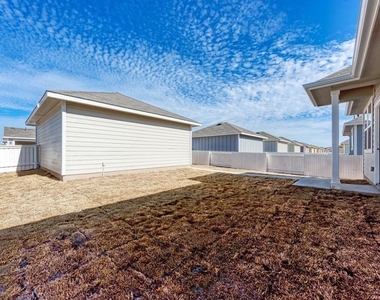 1209 Goforth Rd - Photo Thumbnail 27