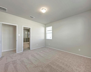 1209 Goforth Rd - Photo Thumbnail 15