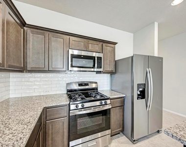 1209 Goforth Rd - Photo Thumbnail 9