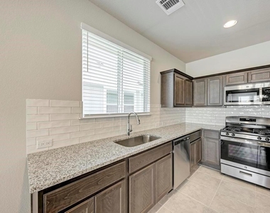 1209 Goforth Rd - Photo Thumbnail 8