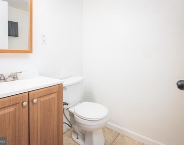 3521 Derby Shire Circle - Photo Thumbnail 20