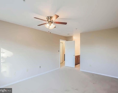 78 Ashlar Hill Court - Photo Thumbnail 18