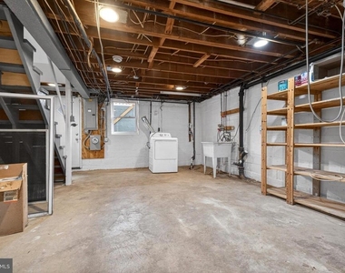 7860 Saint Claire Lane - Photo Thumbnail 27