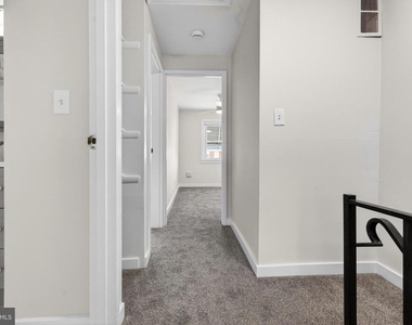 7860 Saint Claire Lane - Photo Thumbnail 18