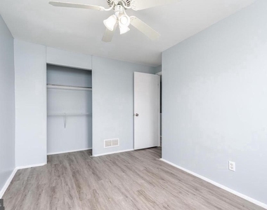 2020 Dineen Drive - Photo Thumbnail 8