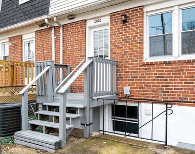 2020 Dineen Drive - Photo Thumbnail 24