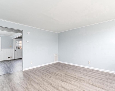 2020 Dineen Drive - Photo Thumbnail 21