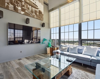1200 Steuart Street - Photo Thumbnail 6
