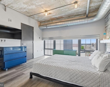 1200 Steuart Street - Photo Thumbnail 14